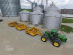 2006 DEERE 1812C