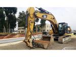 EXCAVATOR Caterpillar