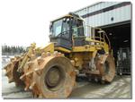LANDFILL COMPACTOR Caterpillar