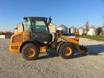 (121F) - COMPACT WHEEL LOADER STD, TC - TIER 4 (6/14-)