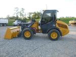 2016 DEERE 204K