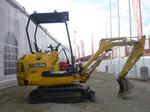 2000 KOMATSU PC12R-8