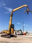 EXCAVATOR Caterpillar