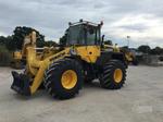 2009 KOMATSU WA320-5