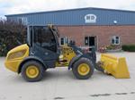 2016 DEERE 204K