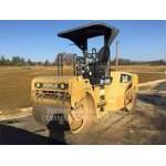 Caterpillar CB434D, Twin drum rollers, Construction