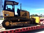 Caterpillar D4KXL, Construction