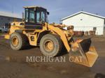 Caterpillar 938F, Construction