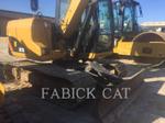 Caterpillar 307D, Construction