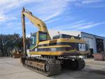 Caterpillar 330BL, Construction