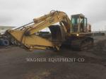 Caterpillar 235C, Construction