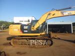 Caterpillar 320D2, Construction