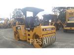 Caterpillar CB-434D, Construction