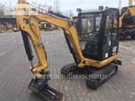Caterpillar 302.2D, Construction
