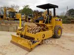 Caterpillar CP-433C, Construction