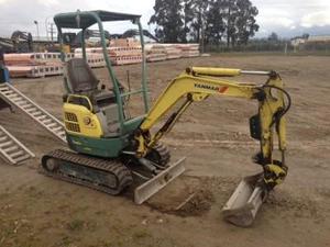 2004 YANMAR VIO15-2