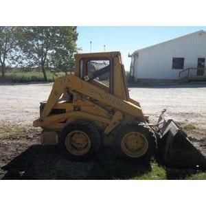 1991 DEERE 575