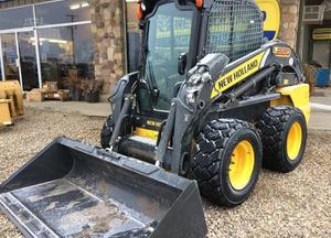 2015 NEW HOLLAND L220