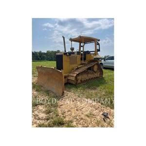 Caterpillar D5MXL, Crawler dozers, Construction