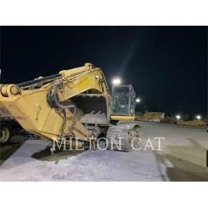 Komatsu 390 LC, Crawler Excavators, Construction