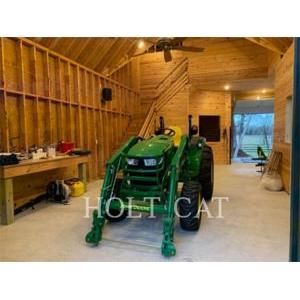 John Deere 4044R