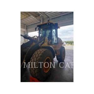 John Deere 524P