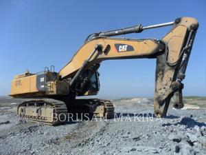 Caterpillar 390DL, Construction