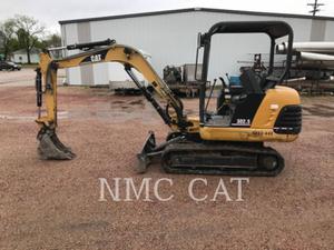 CATERPILLAR 302.5 2003