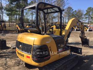 CATERPILLAR 302.5 2004