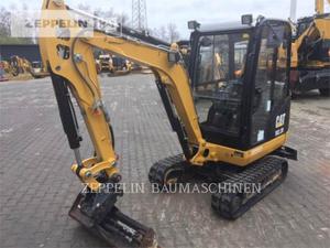 Caterpillar 302.2D, Construction