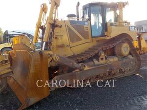 Caterpillar D8T, Construction