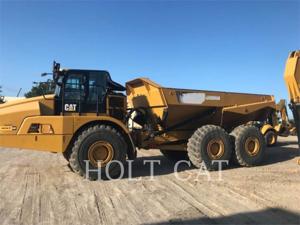 Caterpillar 745, Construction