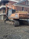 (9045B) - CASE CRAWLER EXCAVATOR (2/98-12/00)