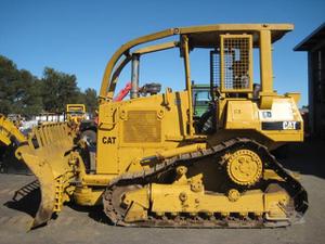 
                    CAT D4H
                