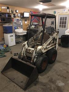 
                    BOBCAT 371
                