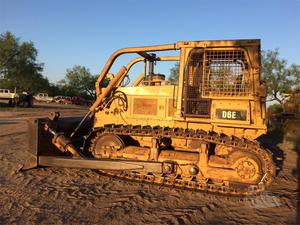 
                    1996 CAT D6E
                