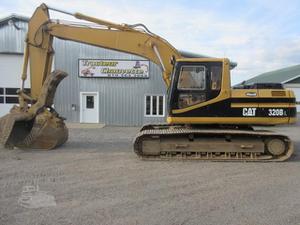 
                    1998 CAT 320BL
                