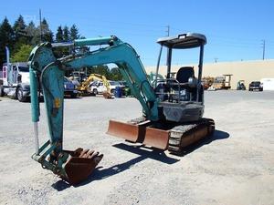 
                    2007 KOBELCO SK30SR-3
                