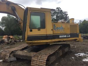 
                    1987 CAT 225B LC
                