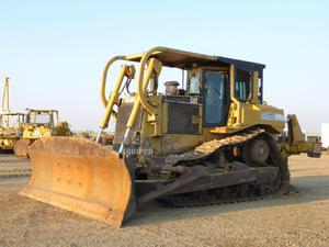 
                    2004 CAT D8R II
                