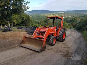 
                    2006 KUBOTA L48
                