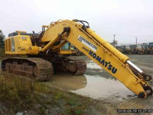 2011 KOMATSU PC650 LC-8