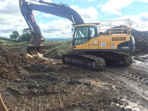 2008 VOLVO EC240