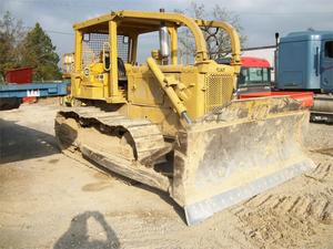 CAT D5