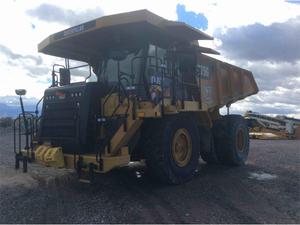 2015 CAT 775G