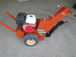 1998 DITCH WITCH 100SX