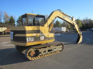 1992 CAT E70B