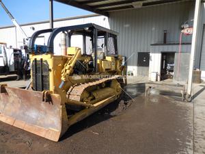 
                    1977 CAT D4D
                