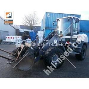 
                    2011 TEREX TL100
                