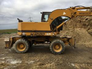 
                    2002 HYDREMA M1220
                